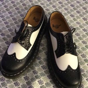 Rare black/white Mary Jane doc Martin shoes